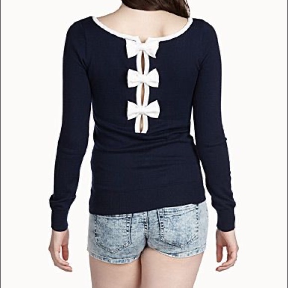 Simons - Twik Pink Sweater with Bows at the Back - Picture 1 of 3